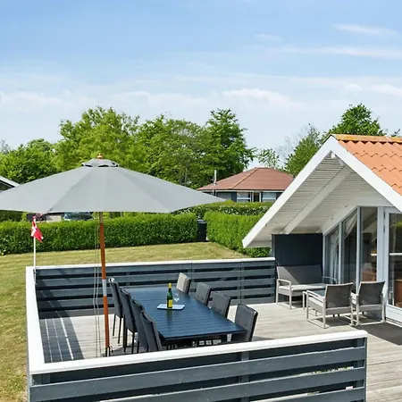 Bessi - 200m From The Sea By Interhome