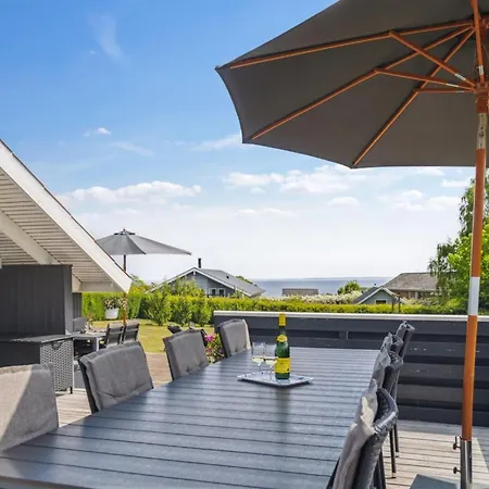 Bessi - 200m From The Sea By Interhome