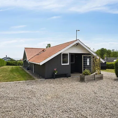 Bessi - 200m From The Sea By Interhome *